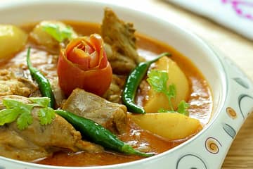 Aloo Chicken
